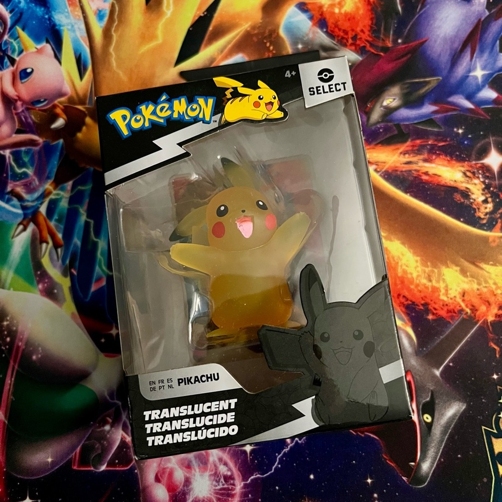 Pokmon Select Translucent Pikachu Jazwares 2022